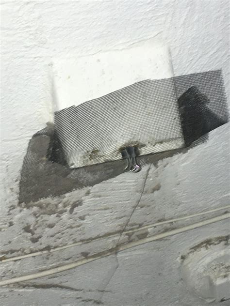 The ridge adds a protective layer to keep running water under. Life Hack - Make your own dryer vent cover - Life Hack and ...