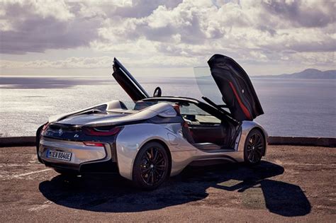 What mechanical changes has bmw made for the i8 roadster? BMW i8 Roadster review: Drop-dead gorgeous supercar | Torque