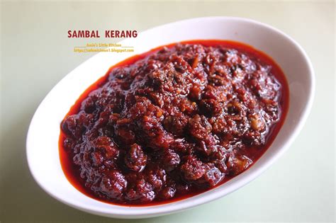 There are so many varieties of sambal across indonesia alone i can't even tell you exactly how many are there out there. AMIE'S LITTLE KITCHEN: Nasi Lemak Sambal Kerang & Paru ...