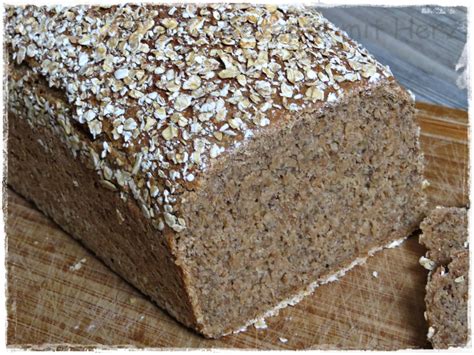 Möchte man zum beispiel ein rezept mit einem ei halbieren, kann man chia samen hinzufügen und ein ganzes ei gilt wie ein halbes. 6-Korn-Brot mit Chia Samen und Quinoa