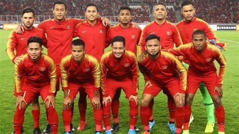 Menatap lawatan ke kandang malaysia, indonesia tak akan diperkuat beberapa pemain yang menjadi langanan di 4 pertandingan sebelumnya. Live Streaming TVRI & Mola TV Timnas Indonesia VS Thailand ...