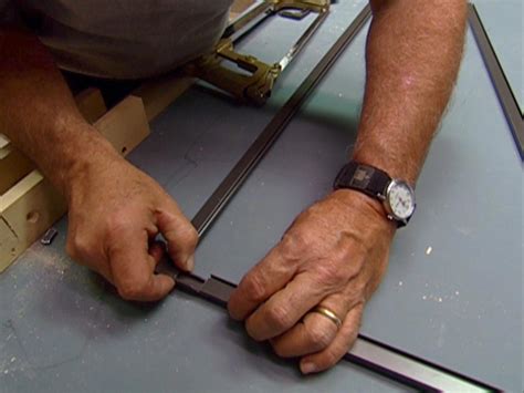 How To Build A Window Screen Replacement How Tos Diy
