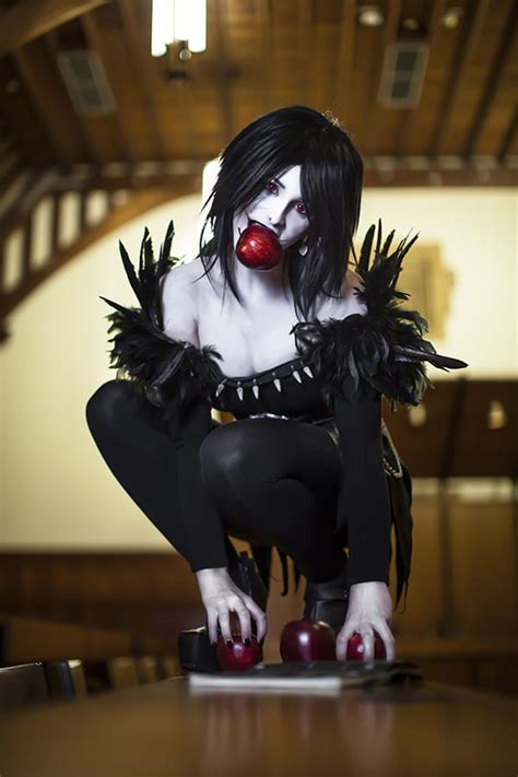 Dont Sign Your Name For This Rule 63 Ryuk Cosplay