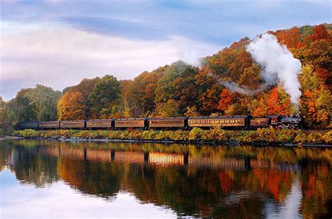 Essex Steam Train Essex Ctcountryliving Fall In Connecticut