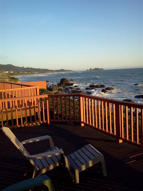 The cabin restaurant white rock. White Rock Resort Cabins - Hotels - Smith River, CA - Yelp