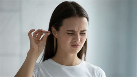 What Does It Mean When Your Left Ear Hurts