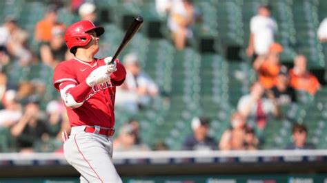 Ohtani Throws 1st Mlb Shutout Hits 2 Hrs As Angels Sweep Tigers After