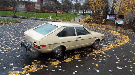 1977 Volkswagen Dasher Base Hatchback 2 Door 16l