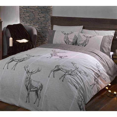 Bedding sets, duvets and curtains are the main selling products of imperial rooms. HIGHLAND STAG DOUBLE DUVET COVER SETS RED GREY CHARCOAL ...