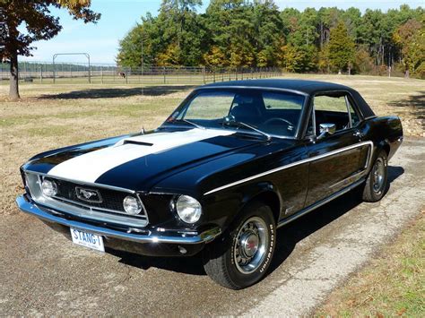 1968 Ford Mustang Cobra Jet Coupe Front 34 180962