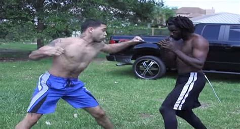 Skilled Street Fighter Vs Skilled Kickboxer In Bare Knuckle Fight