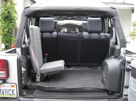 do any jeeps have 3rd row seating | Brokeasshome.com