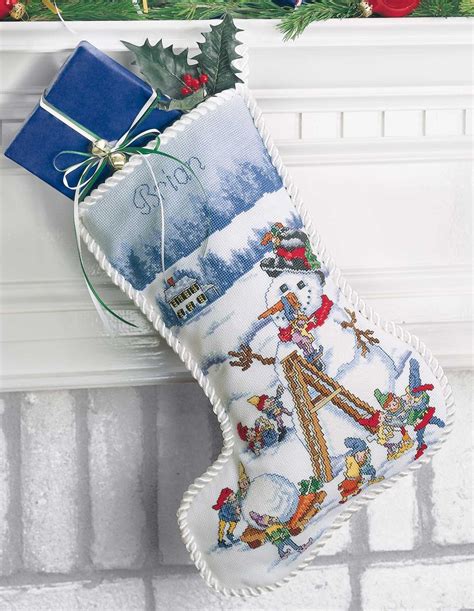 Christmas Stockings In 2020 Cross Stitch Christmas