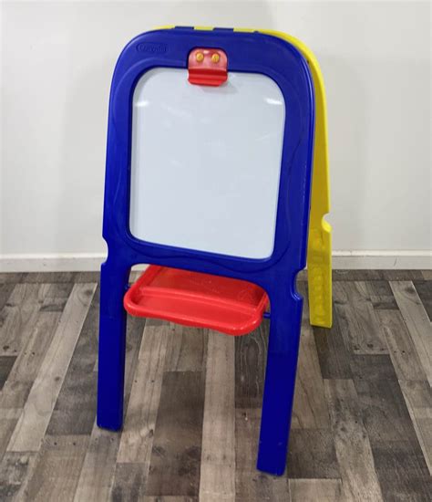 Crayola 3 In 1 Magnetic Double Easel