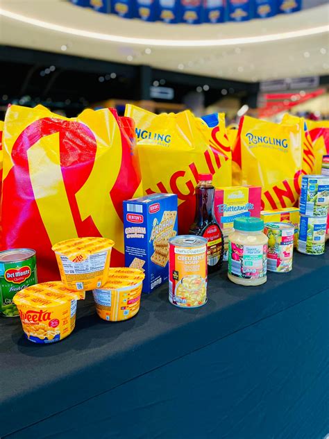 🤸‍♀️🤹‍♀️ Cartwheel, juggle or... - Gainbridge Fieldhouse