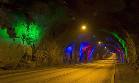 Färöer Inseln Eröffnen Tunnel Mit Unterwasser Kreisverkehr