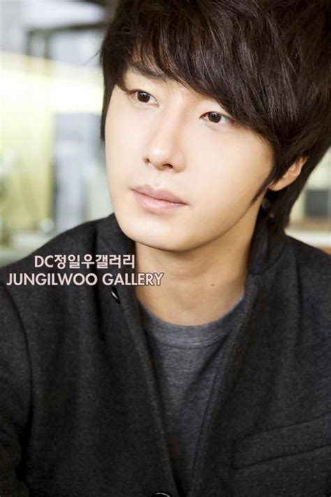 Jung il woo (official facebook page) 배우 정일우 공식페이지. jung_il_woo_fan_signing_120513_2 | チョンイル, ドラマ映画, 映画
