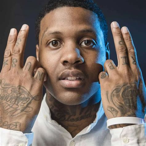 Lil Durk Takes A Break From Onstage Performance Digital Market News
