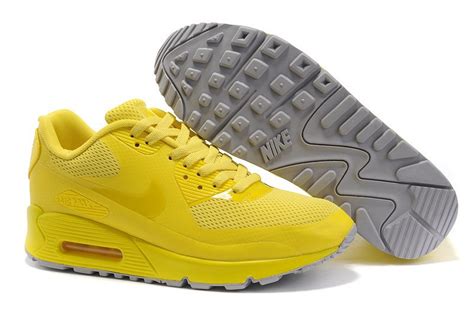 Купить Кроссовки женские Nike Air Max 90 Hyperfuse Yellow с доставкой