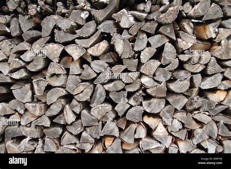 Split Dry Firewood Stock Photo Alamy