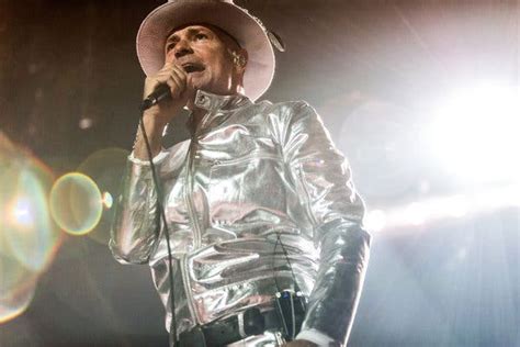 Gord Downie A Canadian Rock Legend Sings Goodbye The New York Times