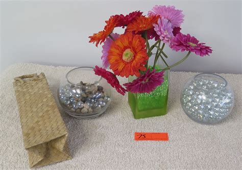 Qty 3 Decorative Glass Vases Glass Beads Faux Daisies Oahu Auctions