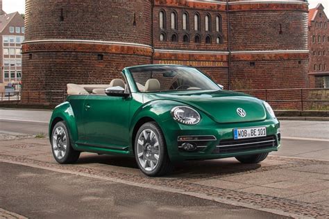 Volkswagen Beetle Cabriolet цены отзывы характеристики Beetle