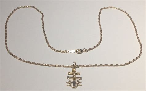 18 Kt Gold Chain And Cross No Reserve Catawiki
