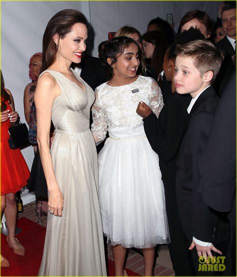 Angelina Jolie Brings Shiloh And Zahara To Annie Awards 2018 Photo
