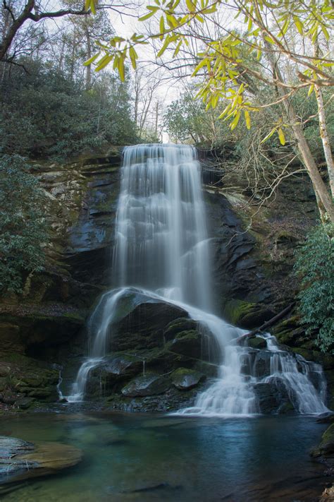 Upper Catawba Falls, black mountain NC. ©️Jeremy Robert Photos