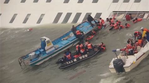 Hundreds Still Missing In Deadly Korea Ferry Sinking