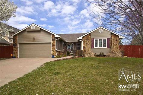 10 wichita, ks 67216 custom cabinets & counters, llc 230 n. 14120 E GILBERT CIR, Wichita, KS $232,900 | 4 BEDROOMS | 4 (3 full, 1 half ) BATHROOMS | 3121 ...
