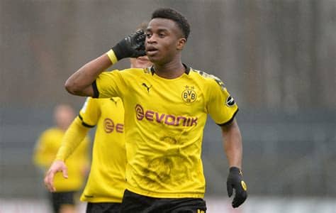 Can i work in bochum and live in dortmund? Borussia Dortmund: Youssoufa Moukoko nets sixth hat-trick ...