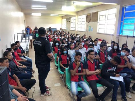 As Ações Socioeducativas Destinadas A Jovens E Adolescentes Infratores