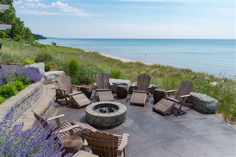 Gorgeous Lake Michigan Lakefront Vacation Rentals Plan A Lake