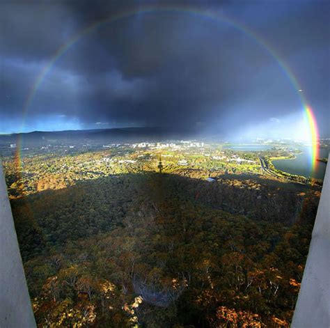 Full Circle Rainbow. - Neatorama