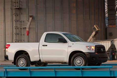 2013 Toyota Tundra Reviews And Rating Motor Trend