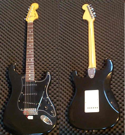 Does an all black Strat with a rosewood neck look weird ...