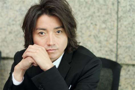 漫画に基づいて, 友情, 私たちの時間, 大人のヒーロー, 大人の世界の子どもたち, 目標の達成, 不安, 学生, 青年, タイムトラベル, 家族関係. 2020年最新!藤原竜也年表調べてみた | historysearch