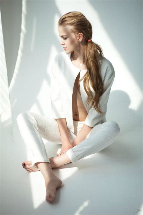 Women Model Alena Emelyanova Blonde Pointed Toes Belly Pierced