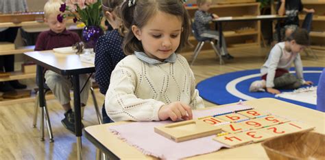 Setting up montessori bedroom that is dedicated to helping the child be more independent in their sleep is the basis to every good day for the parent and the child. Montessori Preschool | Evergreen Academy