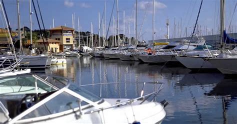 Saint raphael, santa lucia, à pieds des plages, propriété composée d'une demeure belle epoque inscrite au patrimoine à préserver, d'environ. Santa Lucia