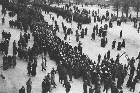 The Russian Revolution in pictures | Red October | The Times