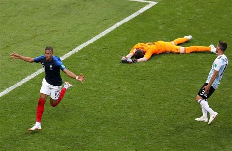 kylian mbappe photos photos france vs argentina round of 16 2018 fifa world cup russia