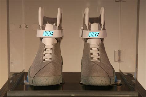 La Nike Mag Retour Vers Le Futur 2022 Produit De Luxe