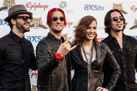 Halestorm 2014 Lzzy Hale Photo 37058000 Fanpop