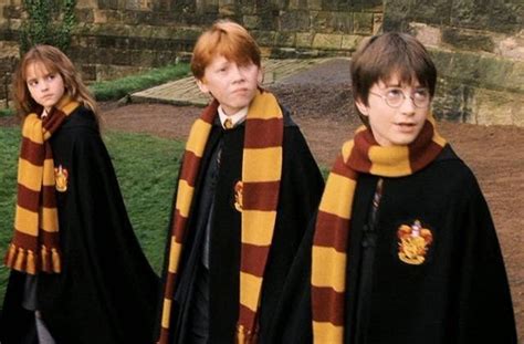 Harry Potter Gryffindor Scarf Ar