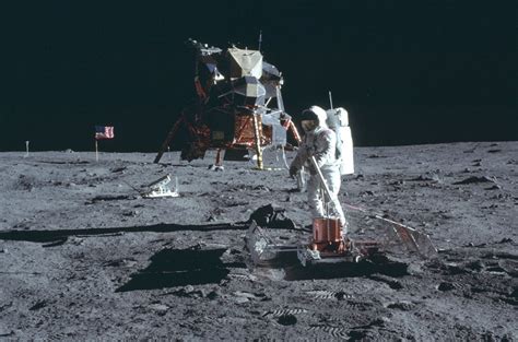 Apollo 11 Moon Landing Photos From 50 Years Ago The Atlanticbaldvin