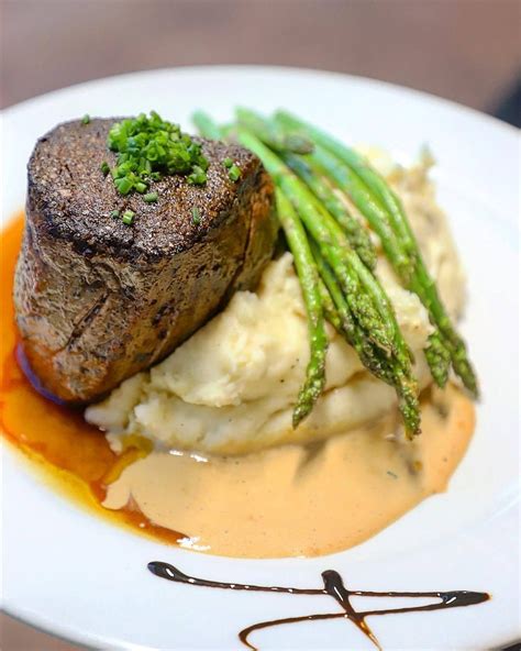 12 Oz Filet Mignon With Mashed Potatoes And Asparagus Gourmet Food
