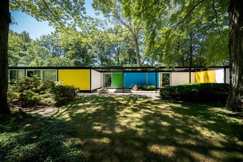 Embracing Nature In The Mid Century Modern Homes And Architecture